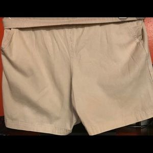 Knock-off  Capri-shorts